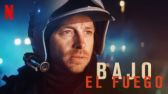 Bajo el fuego (2022)